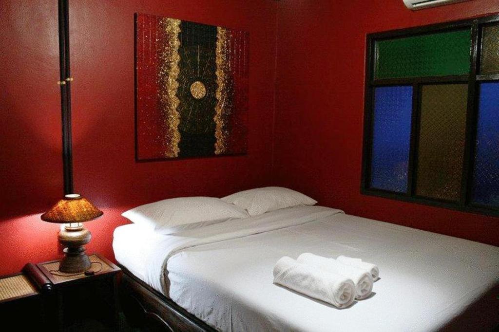Saithong Guesthouse Čiang Mai Pokoj fotografie