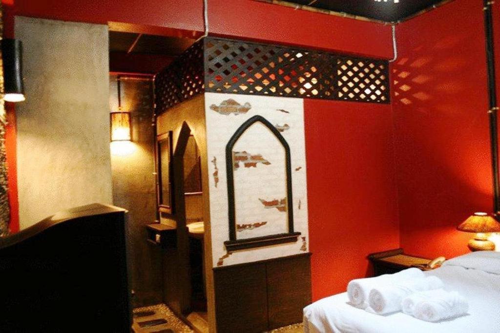 Saithong Guesthouse Čiang Mai Pokoj fotografie