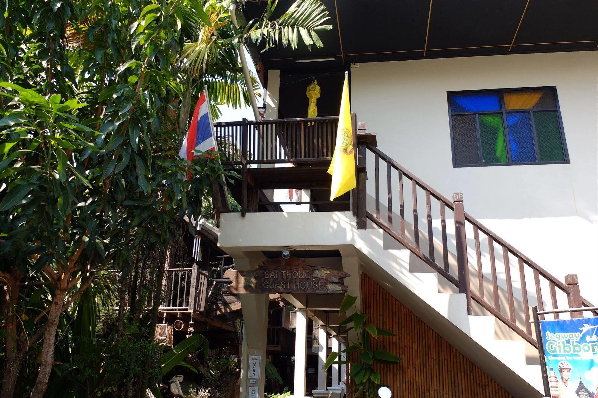 Saithong Guesthouse Čiang Mai Exteriér fotografie