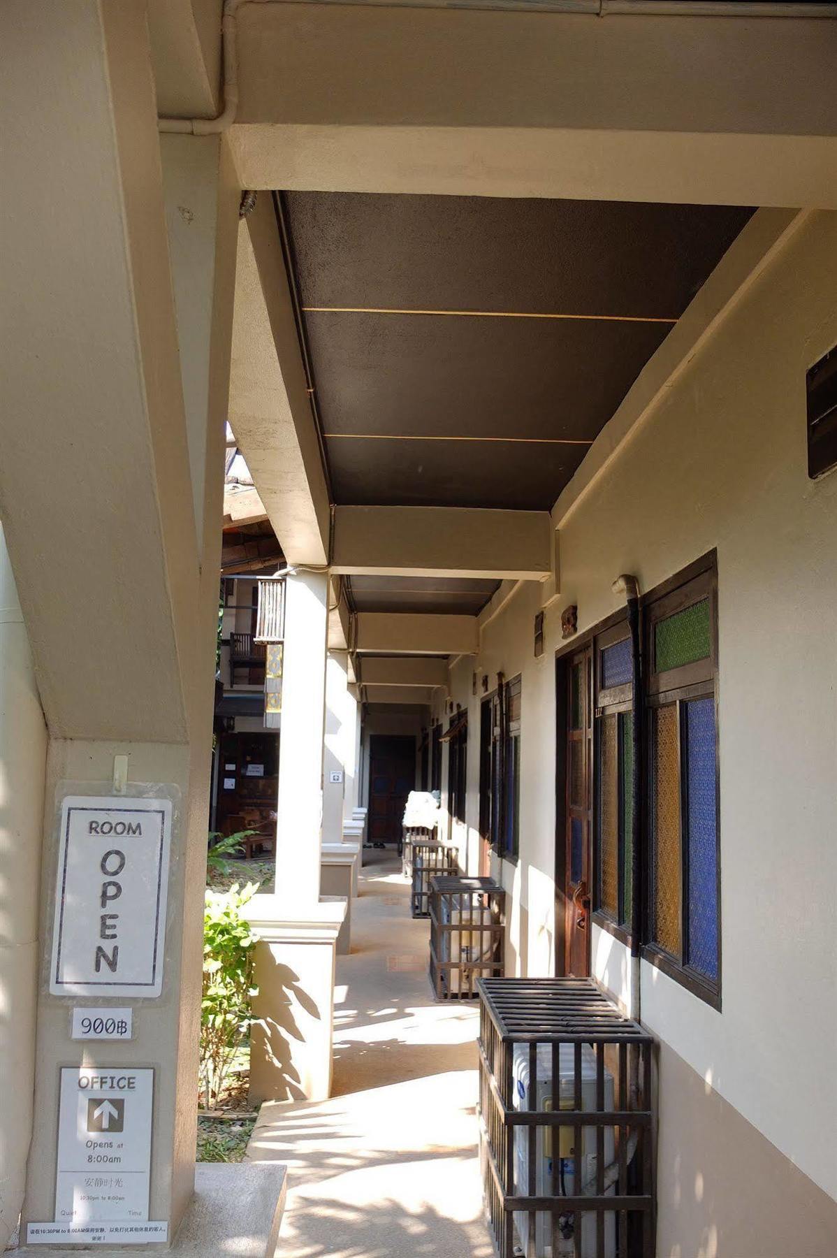 Saithong Guesthouse Čiang Mai Exteriér fotografie