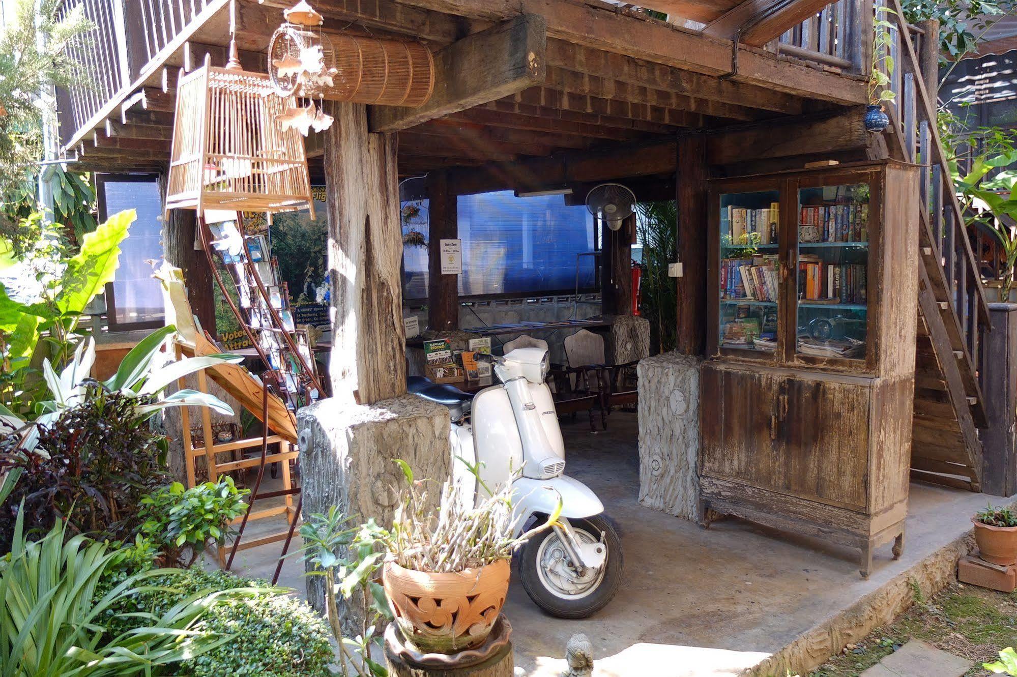 Saithong Guesthouse Čiang Mai Exteriér fotografie