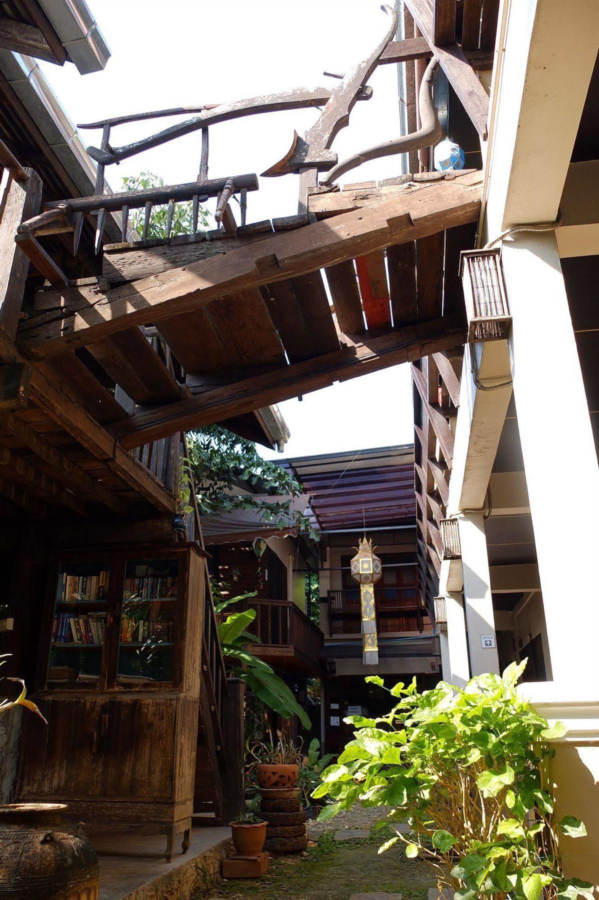 Saithong Guesthouse Čiang Mai Exteriér fotografie